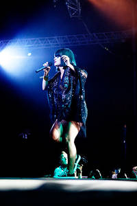 2009-07-04 - Lily Allen från Roskildefestivalen, Roskilde