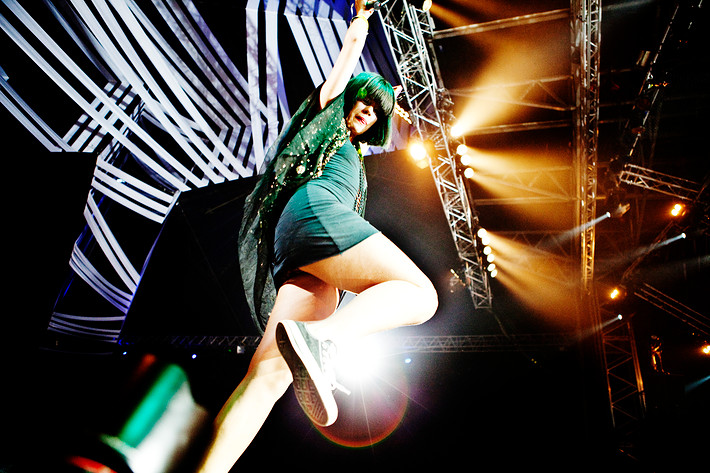 2009-07-04 - Lily Allen från Roskildefestivalen, Roskilde