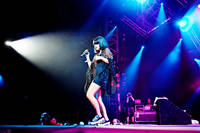 2009-07-04 - Lily Allen från Roskildefestivalen, Roskilde