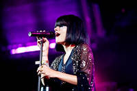2009-07-04 - Lily Allen från Roskildefestivalen, Roskilde
