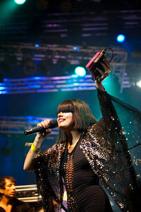 2009-07-04 - Lily Allen från Roskildefestivalen, Roskilde