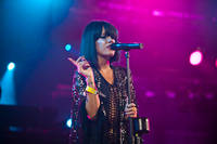 2009-07-04 - Lily Allen från Roskildefestivalen, Roskilde