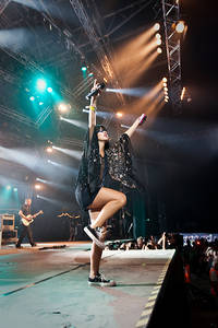 2009-07-04 - Lily Allen från Roskildefestivalen, Roskilde