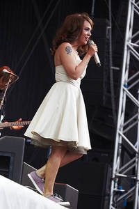 2009-07-04 - Marit Bergman från Sundsvalls gatufest, Sundsvall
