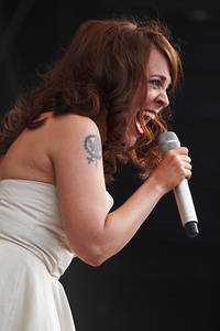 2009-07-04 - Marit Bergman från Sundsvalls gatufest, Sundsvall