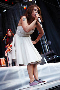 2009-07-04 - Marit Bergman från Sundsvalls gatufest, Sundsvall