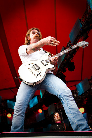 2009-07-05 - Eagles Of Death Metal från Roskildefestivalen, Roskilde