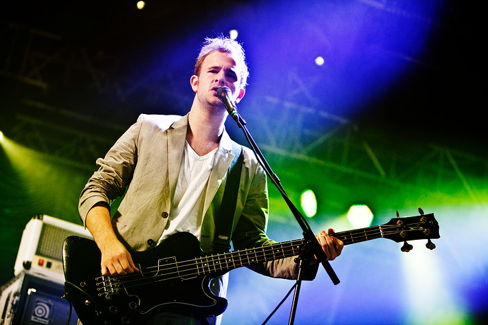 2009-07-05 - White Lies från Roskildefestivalen, Roskilde