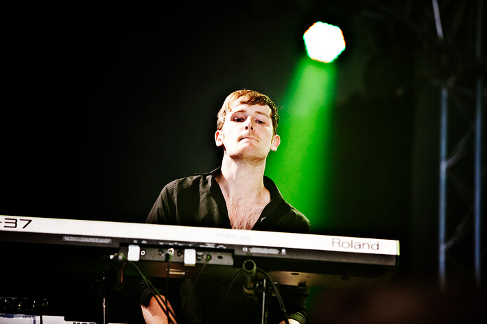 2009-07-05 - White Lies från Roskildefestivalen, Roskilde