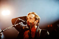 2009-07-08 - Kings Of Leon från Hultsfredsfestivalen, Hultsfred