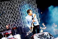 2009-07-09 - Peter Bjorn & John från Hultsfredsfestivalen, Hultsfred