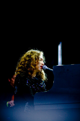 2009-07-09 - Regina Spektor från Hultsfredsfestivalen, Hultsfred