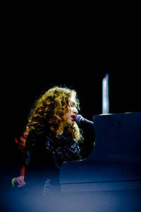 2009-07-09 - Regina Spektor från Hultsfredsfestivalen, Hultsfred