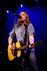 2009-07-09 - Lars Winnerbäck från Hultsfredsfestivalen, Hultsfred