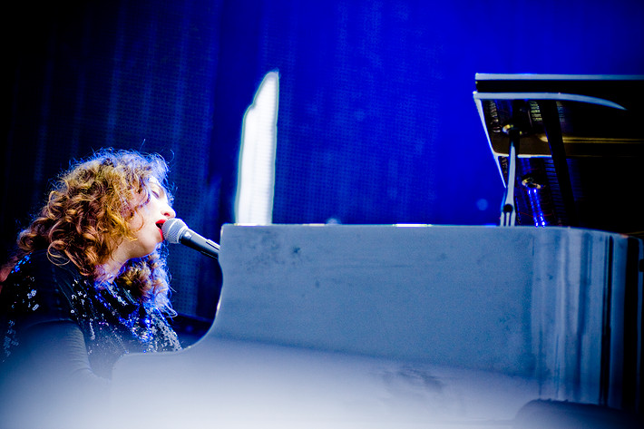 2009-07-09 - Regina Spektor från Hultsfredsfestivalen, Hultsfred