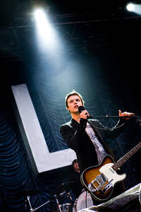 2009-07-09 - White Lies från Hultsfredsfestivalen, Hultsfred