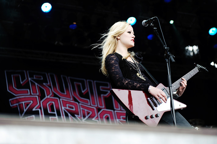 2009-07-10 - Crucified Barbara från Rockweekend, Kilafors