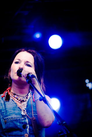 2009-07-10 - Sophie Zelmani från Trädgår'n, Göteborg