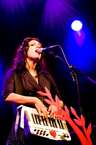 2009-07-10 - Lenka från Hultsfredsfestivalen, Hultsfred