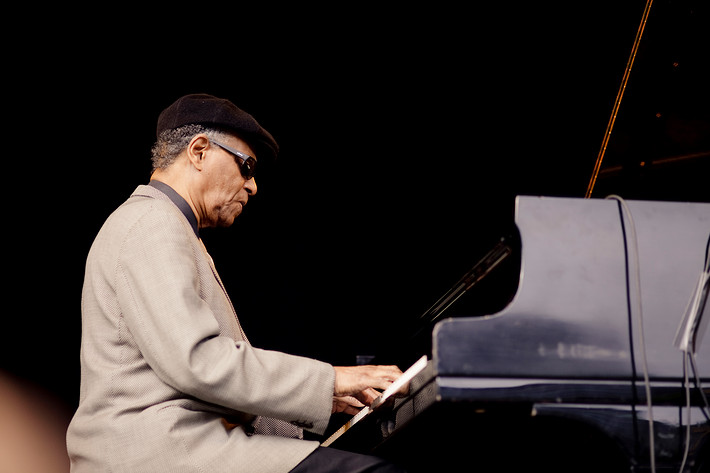 2009-07-16 - McCoy Tyner Trio med Bill Frisell och Gary Bartz från Stockholm Jazz Festival, Stockholm