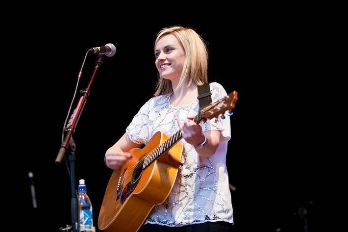 2009-07-31 - Amy Macdonald från Gröna Lund, Stockholm