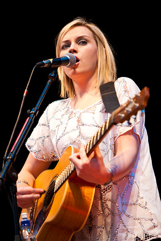 2009-07-31 - Amy Macdonald från Gröna Lund, Stockholm