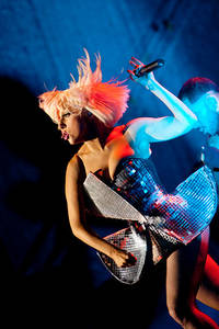 2009-07-31 - Lady Gaga från Storsjöyran, Östersund