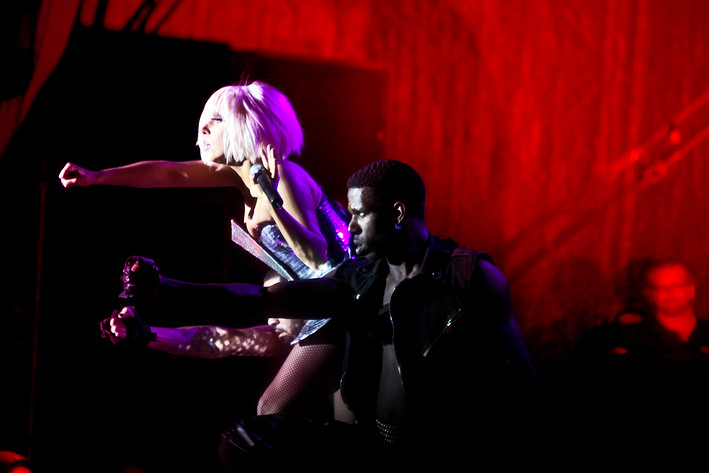 2009-07-31 - Lady Gaga från Storsjöyran, Östersund