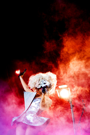 2009-08-02 - Lady Gaga från Gröna Lund, Stockholm