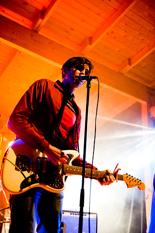 2009-08-01 - The Pains Of Being Pure At Heart från Emmabodafestivalen, Emmaboda