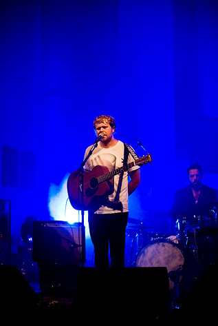 2009-08-13 - Loney, Dear från Way Out West, Göteborg