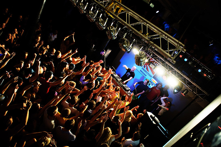 2009-08-13 - Infected Mushroom från Clustret, Stockholm