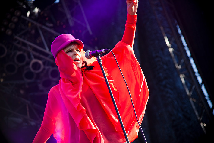 2009-08-14 - Robyn från Way Out West, Göteborg