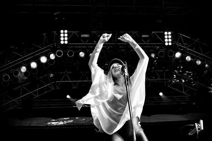 2009-08-14 - Robyn från Way Out West, Göteborg