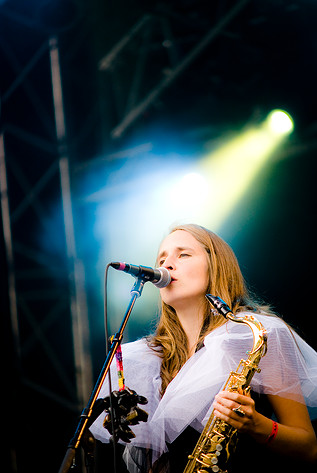2009-08-15 - Jenny Wilson från Way Out West, Göteborg