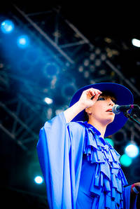 2009-08-15 - Jenny Wilson från Way Out West, Göteborg