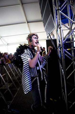 2009-08-15 - Patrick Wolf från Way Out West, Göteborg