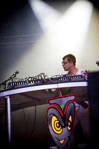 2009-08-15 - Basement Jaxx från Way Out West, Göteborg