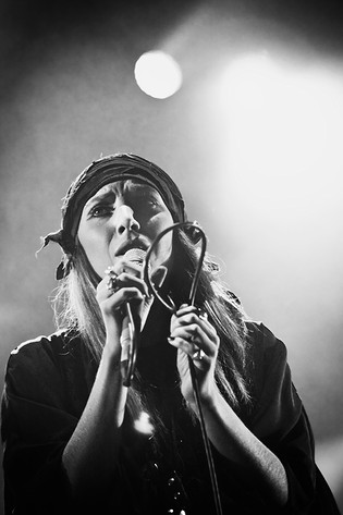 2009-08-28 - Lykke Li från Popaganda, Stockholm