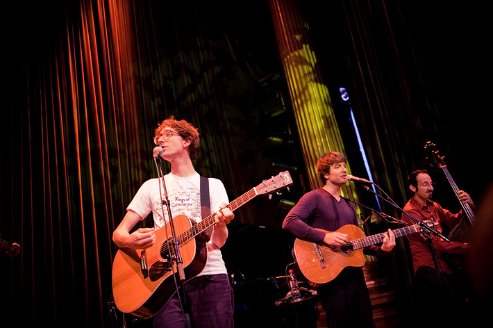 2009-10-03 - Kings of Convenience från Nalen, Stockholm