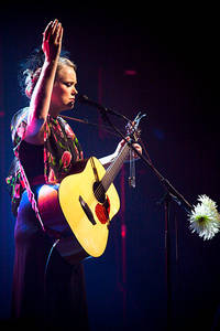 2009-10-04 - Ane Brun från Lorensbergsteatern, Göteborg