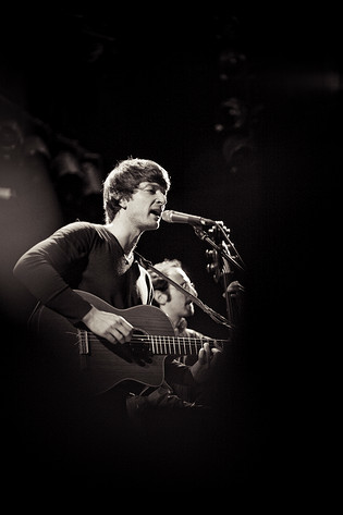 2009-10-04 - Kings of Convenience från Mejeriet, Lund