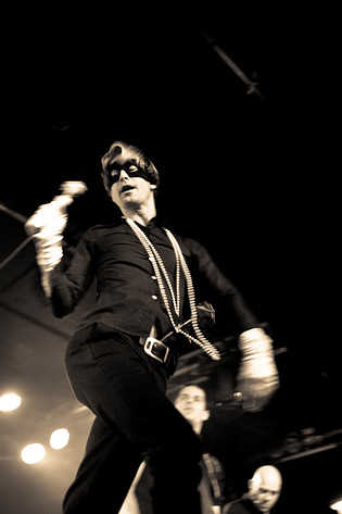 2009-10-10 - Bob Hund från Debaser Strand, Stockholm
