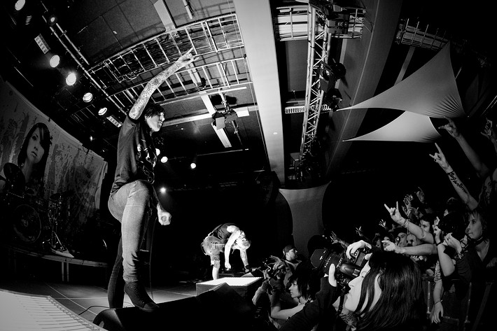 2009-10-17 - Bring Me The Horizon från Brew House, Göteborg