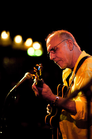 2009-10-29 - Larry Carlton från Fasching, Stockholm