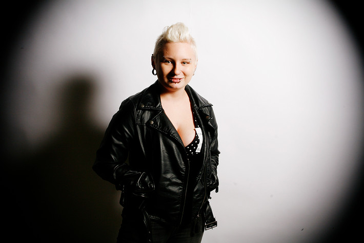 2009-10-30 - Rockfotostudion från Rookiefestivalen, Hultsfred