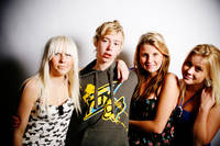 2009-10-30 - Rockfotostudion från Rookiefestivalen, Hultsfred