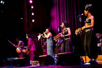 2009-11-06 - Oumou Sangaré från Konserthuset, Stockholm