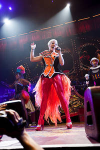 2009-11-10 - Pink från Globen, Stockholm