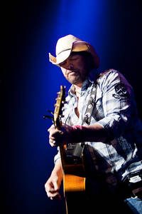 2009-11-16 - Toby Keith från Cirkus, Stockholm